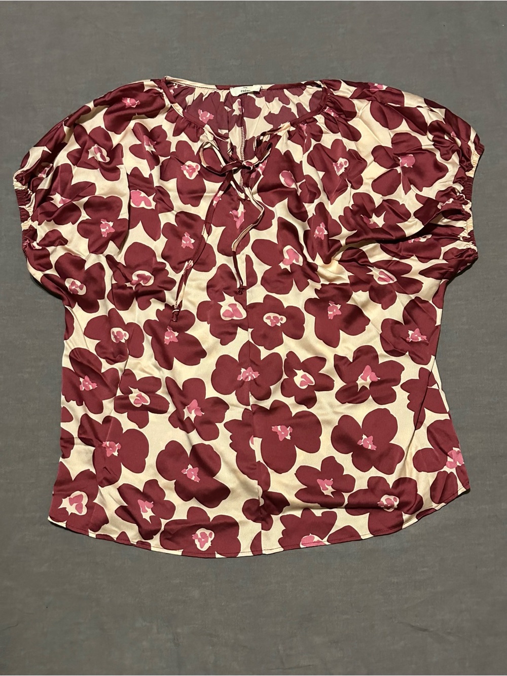 entro Floral Tie-Neck Short Sleeve Blouse - Maroon and Cream
